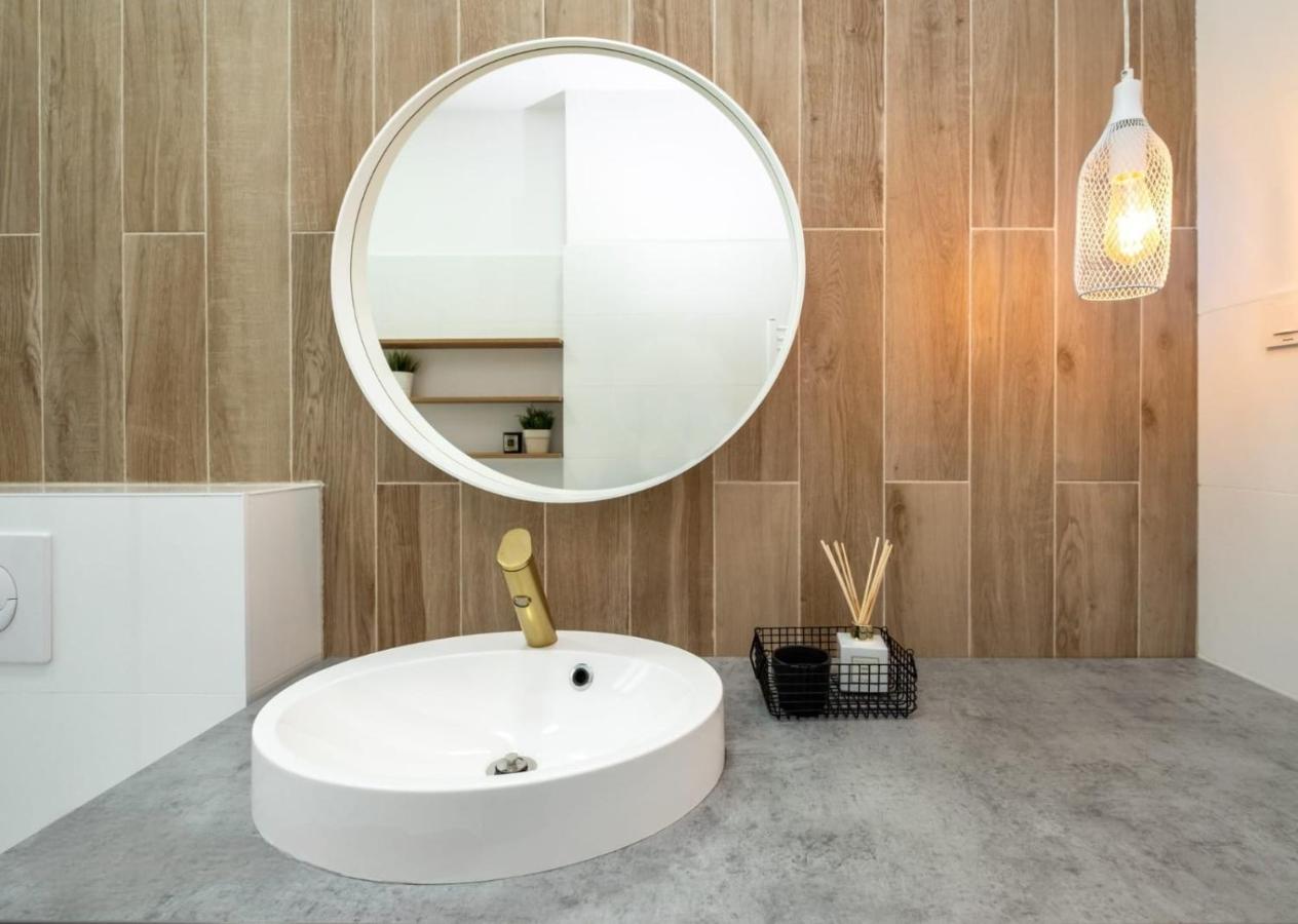 Cozy Cheerful In Center Bucharest Διαμέρισμα Εξωτερικό φωτογραφία